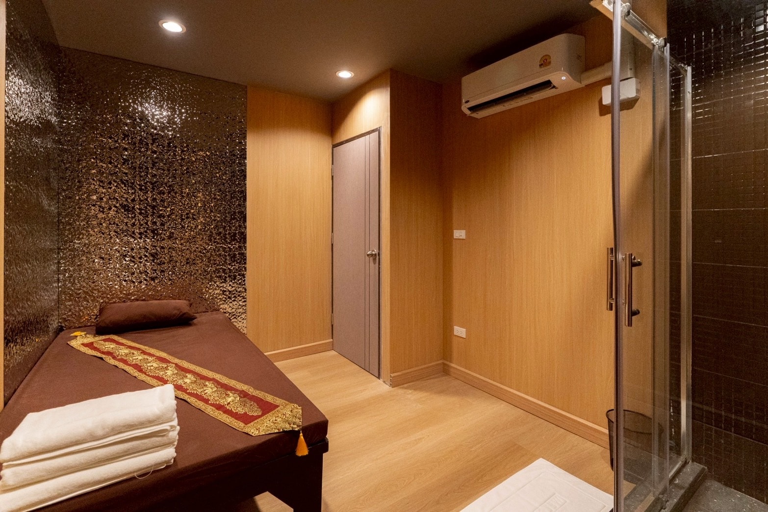 Spa Room 7